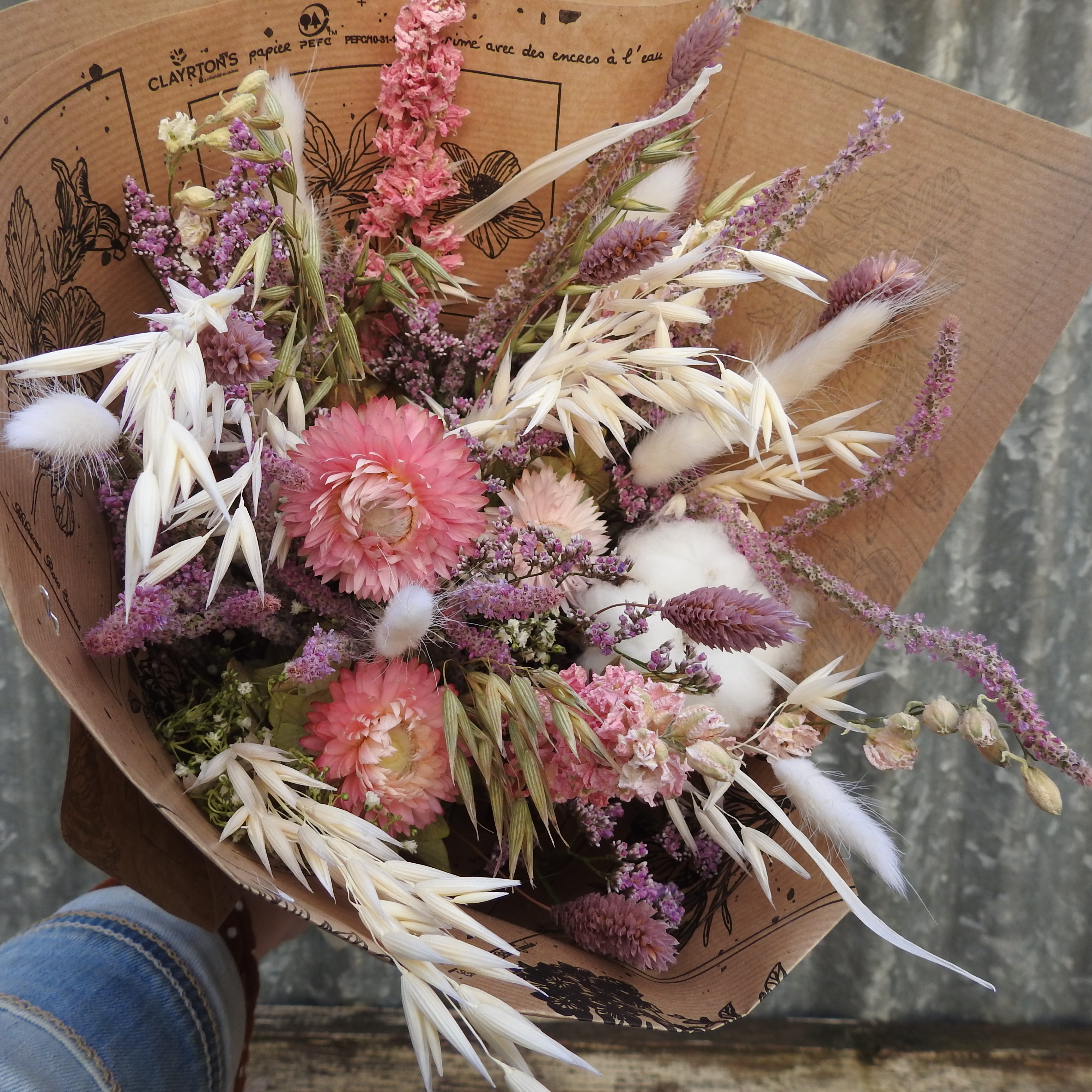 Le bouquet de fleurs séchées rose pastel Ultra Violette : Ultra Violette -  Maître Artisan Fleuriste | Morlaix | Finistère